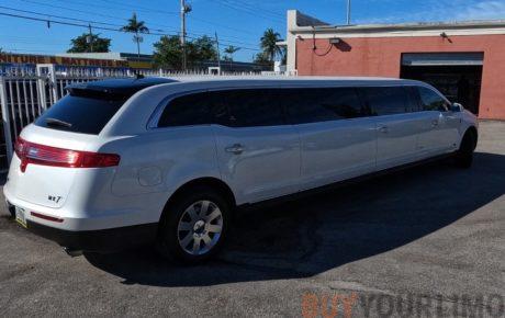 Lincoln MKT  '2018